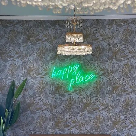 Happy Place! Big, Bright & - Ideal For Families And Groups Of Friends