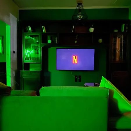 Appartamento Happy Place! Big, Bright & - Ideal For Families And Groups Of Friends Patras