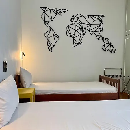 Happy Place! Big, Bright & - Ideal For Families And Groups Of Friends *